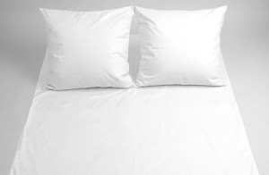 Komplet Pościeli VIP  LUX SATIN  linia HOTEL rozmiar:  poszwa 140/200 +1 szt poszewka rozmiar do wyboru 50/60 lub 50/70 lub 70/80 cm 